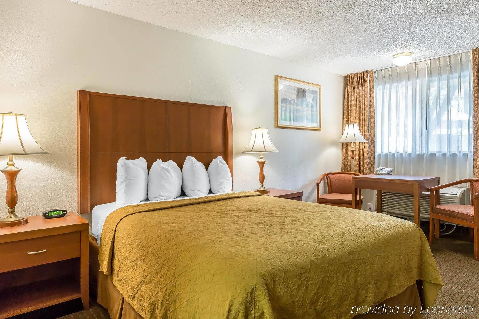 Quality Inn & Suites בייקרספילד מראה חיצוני תמונה