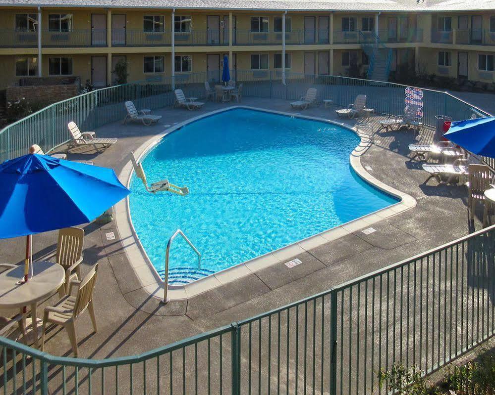 Quality Inn & Suites בייקרספילד מראה חיצוני תמונה